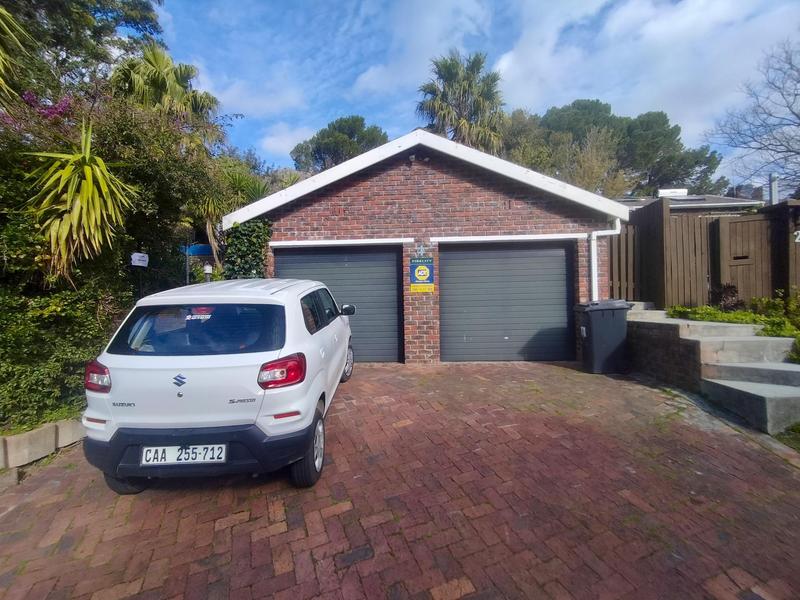 To Let 3 Bedroom Property for Rent in Hout Bay Western Cape